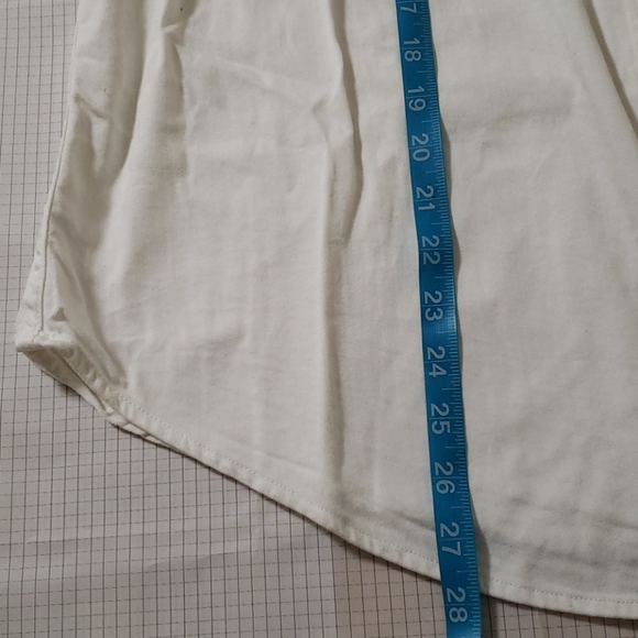 Levi's button down - Picture 7 of 7